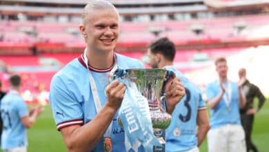 Haaland lifts the trophy in the last FA Cup Final, also against Manchester United