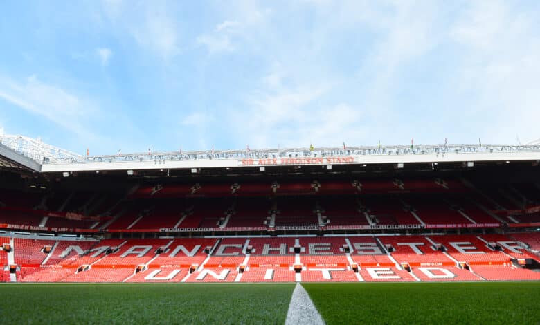 Manchester United host Liverpool!