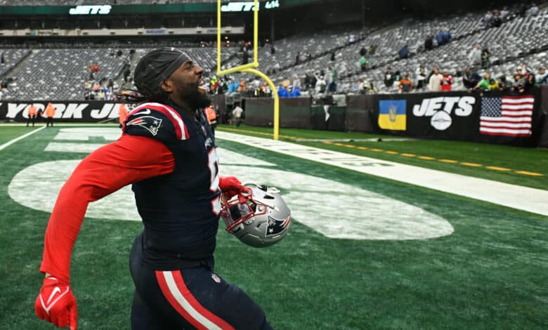 EAST RUTHERFORD, NJ - SEPTEMBER 24: Matthew Judon #9 of the New England Patriots runs off the field following the game against the New York Jets at MetLife Stadium on September 24, 2023 in East Rutherford, New Jersey.