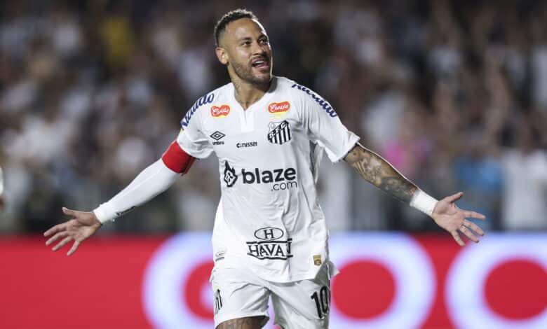 Neymar is right back into the swing of things at Santos