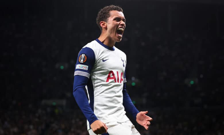 Brennan Johnson of Tottenham Hotspur celebrates scoring the first goal during the UEFA Europa League 2024/25