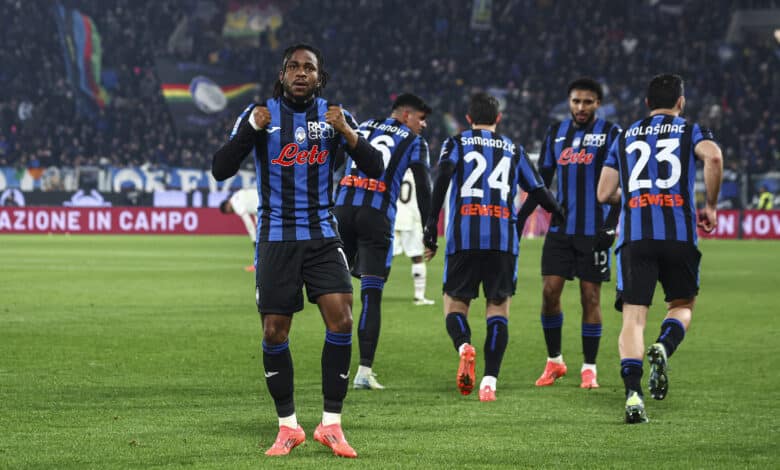 Ademola Lookman of Atalanta celebrates after scoring the his teams second goal during the Serie A match between Atalanta and AC Milan