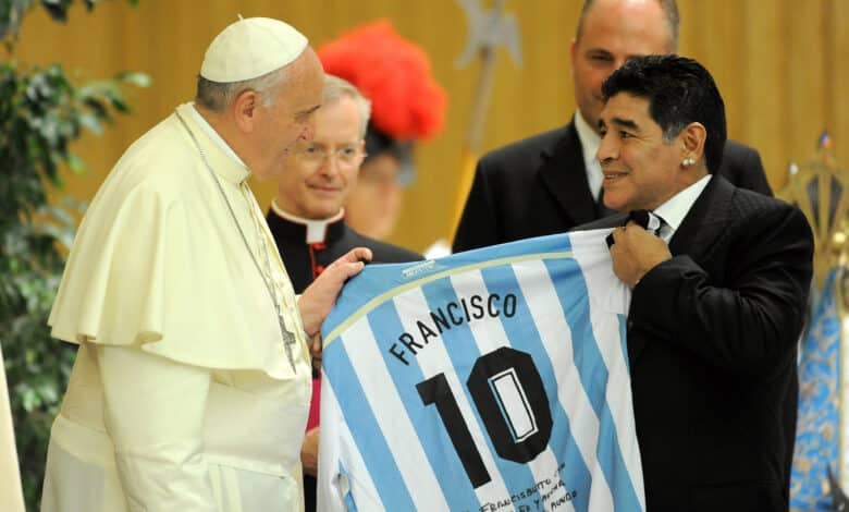 Pope Francis meets Diego Maradona during an audience with the players of the 'Partita Interreligiosa