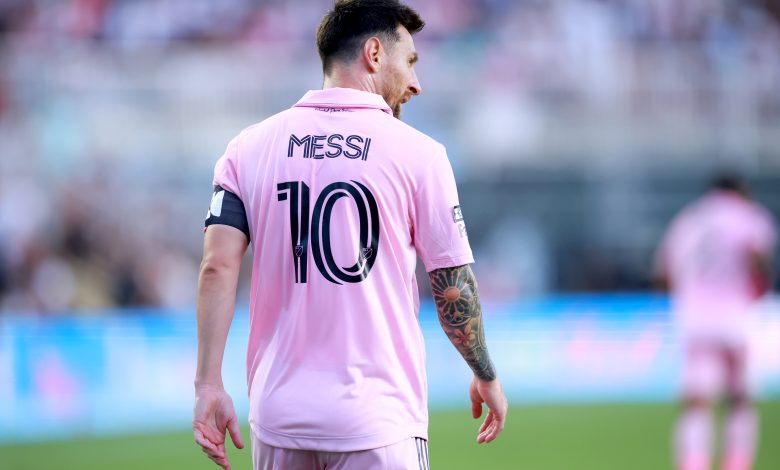 FORT LAUDERDALE, FLORIDA - JULY 25: Lionel Messi #10 of Inter Miami CF looks on in the first half during the Leagues Cup 2023 match between Inter Miami CF and Atlanta United at DRV PNK Stadium on July 25, 2023 in Fort Lauderdale, Florida.