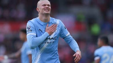 BRENTFORD, ENGLAND - OCTOBER 05: Erling Braut Haaland of Manchester City celebrates after scoring their side's first goal during the Premier League match between Brentford and Manchester City at Gtech Community Stadium on October 05, 2025 in Brentford, England.